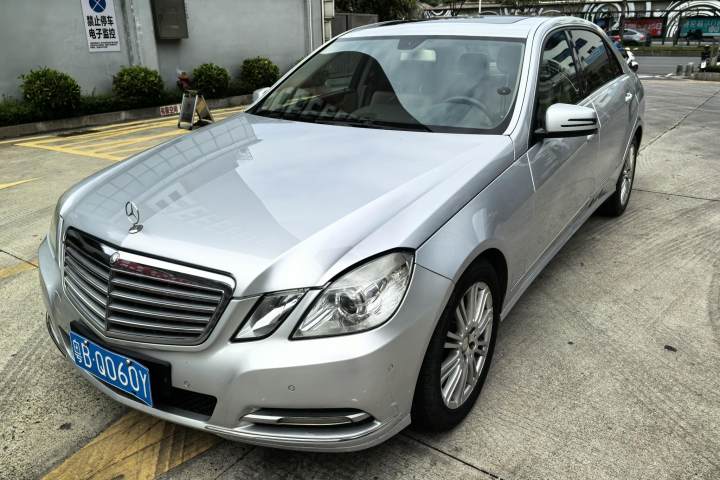 奔驰 E级 2013款 E 260 L CGI优雅型