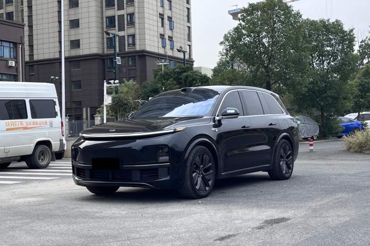 理想汽车 理想L8 Ultra
