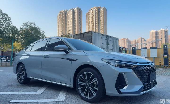 奇瑞 艾瑞泽8 2024款 1.6T DCT睿
