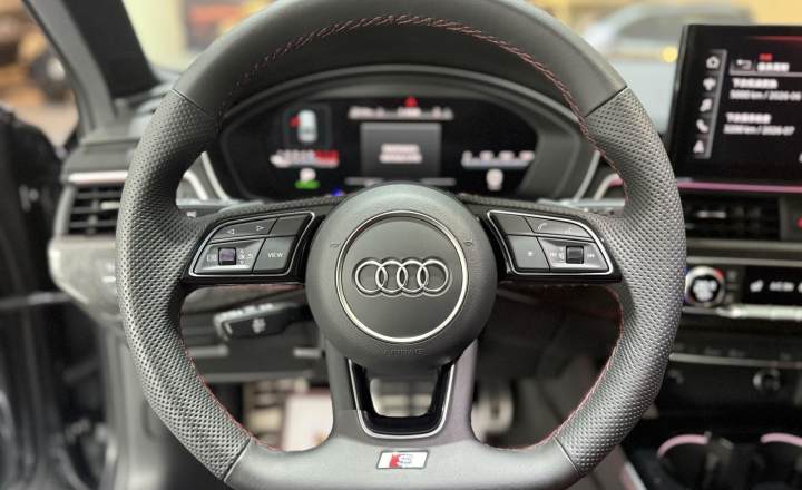 奥迪 S4 2024款 S4 3.0TFSI