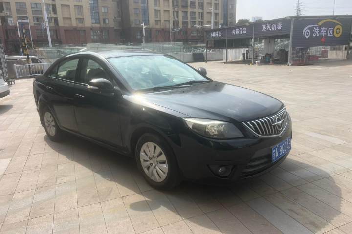 海马 福美来 三厢 1.6L 手动风尚版