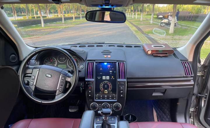 路虎 神行者2 2012款 2.0T Si4 SE汽油版