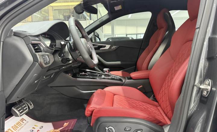 奥迪 S4 2024款 S4 3.0TFSI