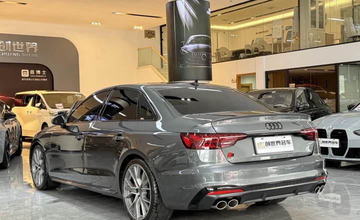 奥迪 S4 2024款 S4 3.0TFSI