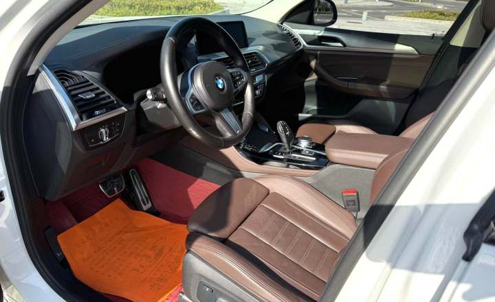 宝马 X4 2021款 xDrive 25i M运动曜夜套装