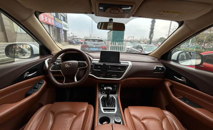 北汽幻速 S7 2018款 1.5T 自动尊贵型