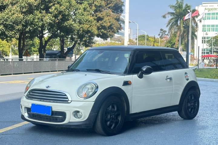 MINI  1.6L COOPER Fun