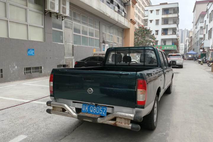 东风 锐骐 2.8T兴业版 两驱长货箱ZD28D11-4DA