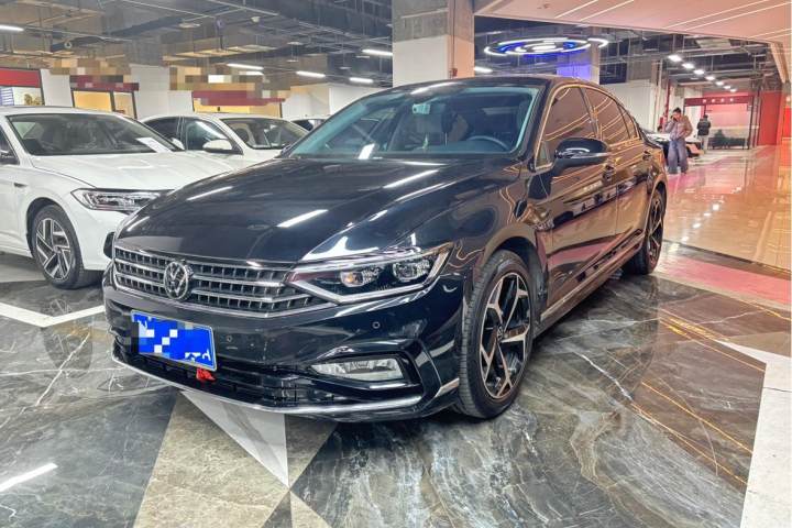 大众 迈腾 200万辆众享款 330TSI DSG豪华型