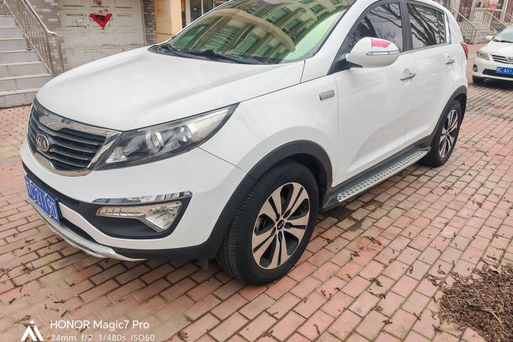 起亚 智跑 2014款 2.0L 自动两驱版GLS