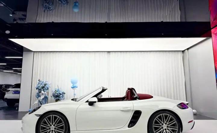 保时捷 718 2020款 Boxster 2.0T