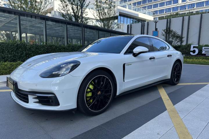 保时捷 Panamera新能源 Panamera 4 E-Hybrid 2.9T