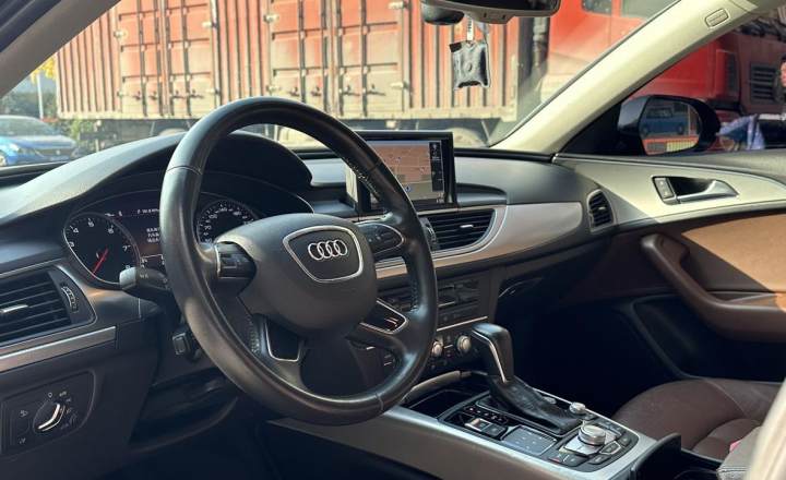 奥迪 A6L 2018款 30周年年型 TFSI 进取型