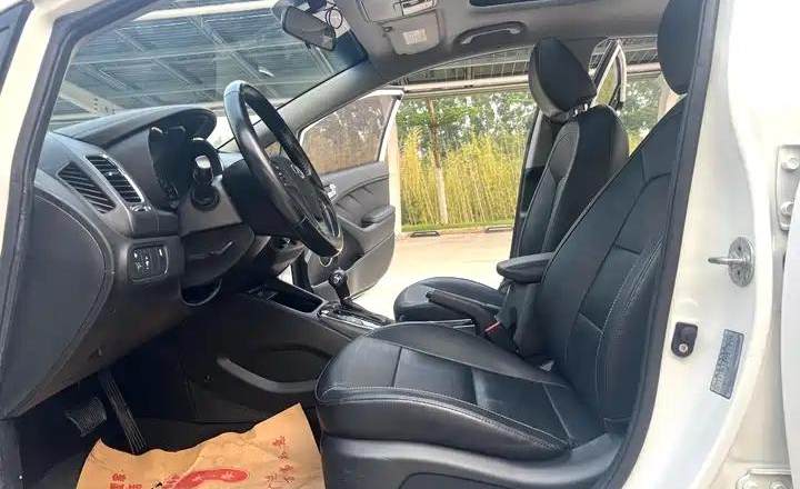 起亚 K3 2016款 1.6L 自动DLX