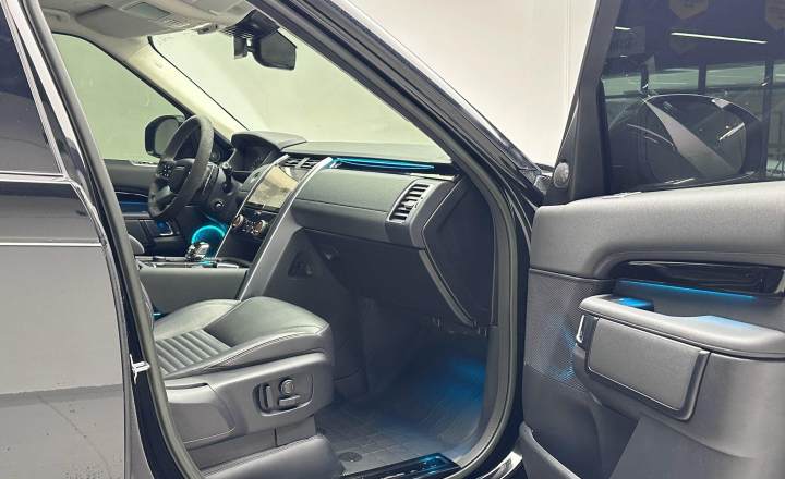 路虎 发现 2023款 300PS S