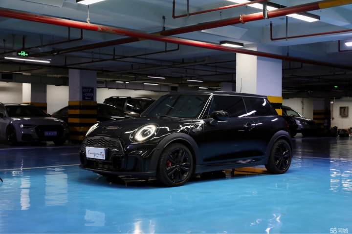 MINI 2022款 2.0T COOPER S 黑标特别版