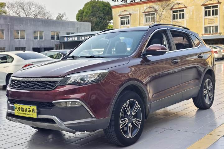 猎豹汽车 猎豹CS10 1.5T CVT尊贵型