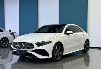 奔驰 A级 2023款 A 200 L 时尚型