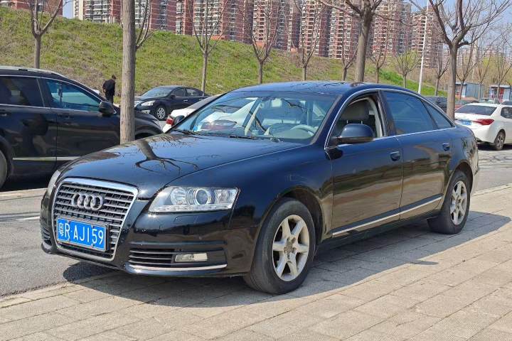奥迪 A6L 2.0 TFSI 自动舒适型