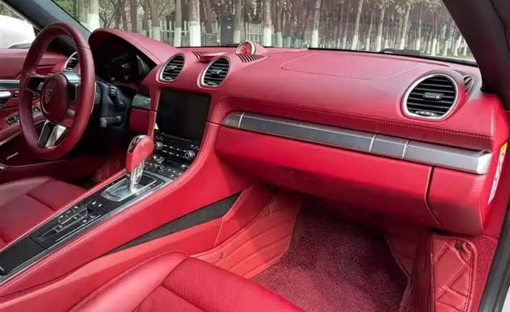 保时捷 718 2016款 Boxster 2.0T