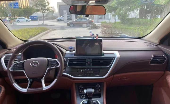 北汽幻速 S7 2018款 1.5T 自动尊贵型