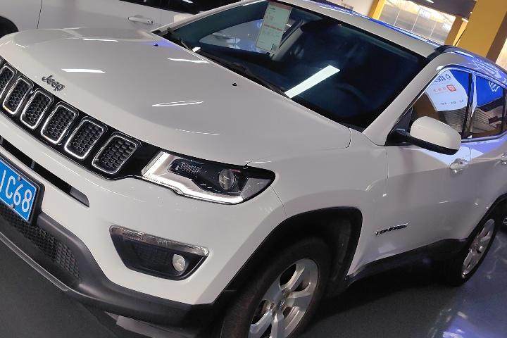 Jeep 指南者 2017款 200T 自动家享版