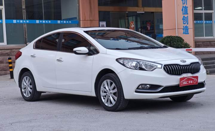 起亚 K3 2013款 1.6L 手动GLS