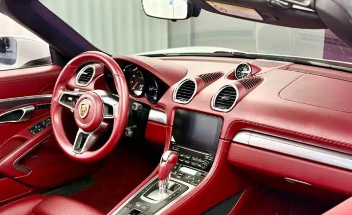 保时捷 718 2020款 Boxster 2.0T