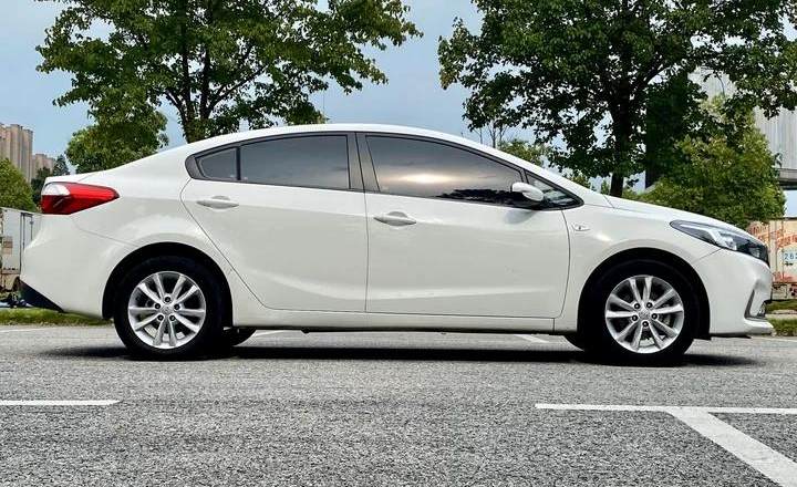 起亚 K3 2016款 1.6L 自动GL