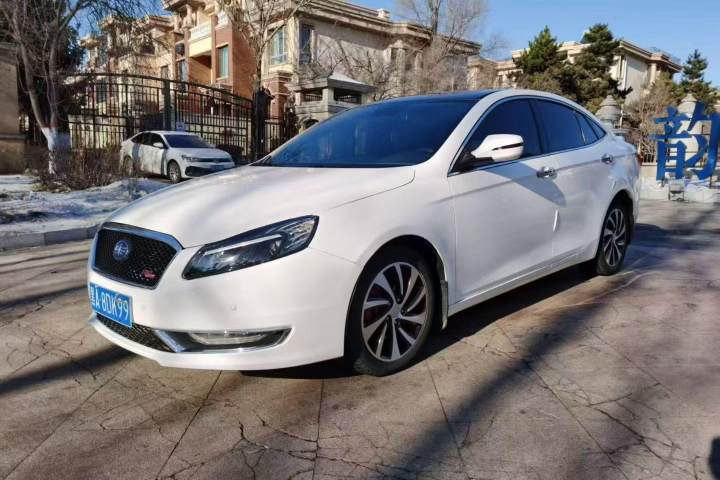 奔腾 B70 2014款 1.8T 自动运动豪华型