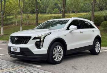 凯迪拉克 XT4 2022款 28T 两驱风尚型