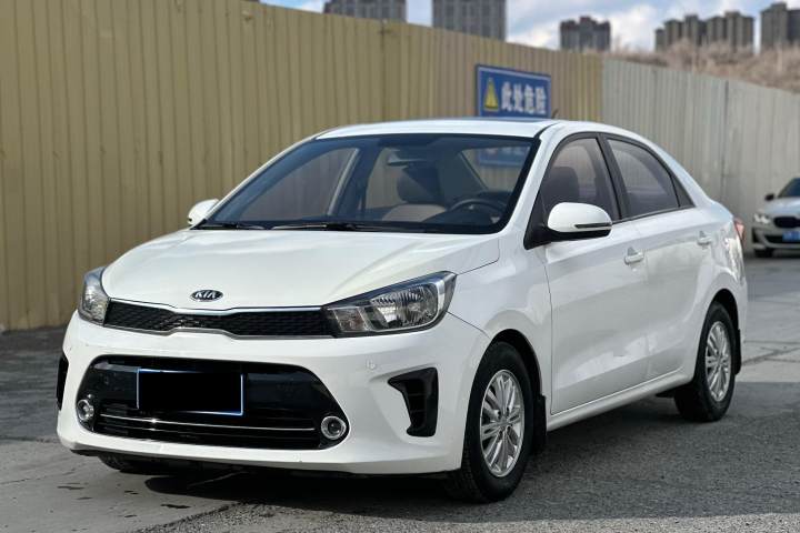 起亚 焕驰 1.4L 自动智享版Value 国VI
