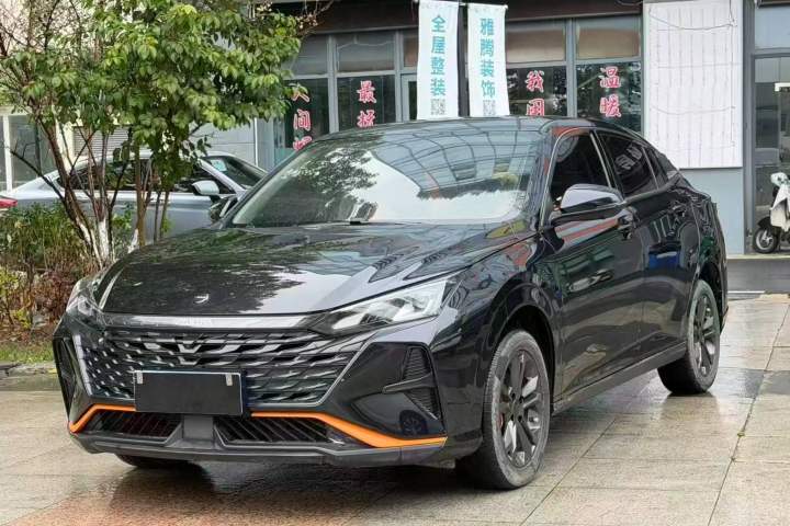 东风风神 奕炫 马赫版 1.5L 自动追风版