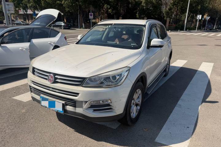 汉腾汽车 汉腾X7 1.5T 手动舒适型