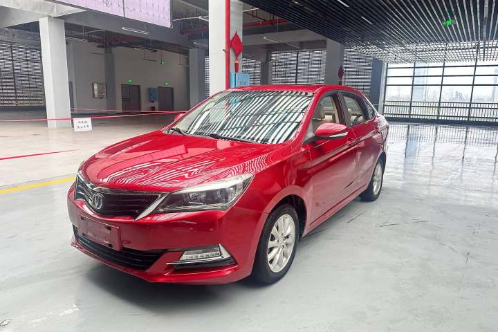 长安 悦翔V7 1.6L 自动乐享型 国V