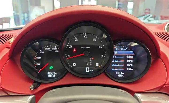保时捷 718 2023款 Boxster Style Edition 2.0T