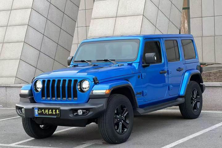 Jeep 牧马人 2.0T 高地四门版