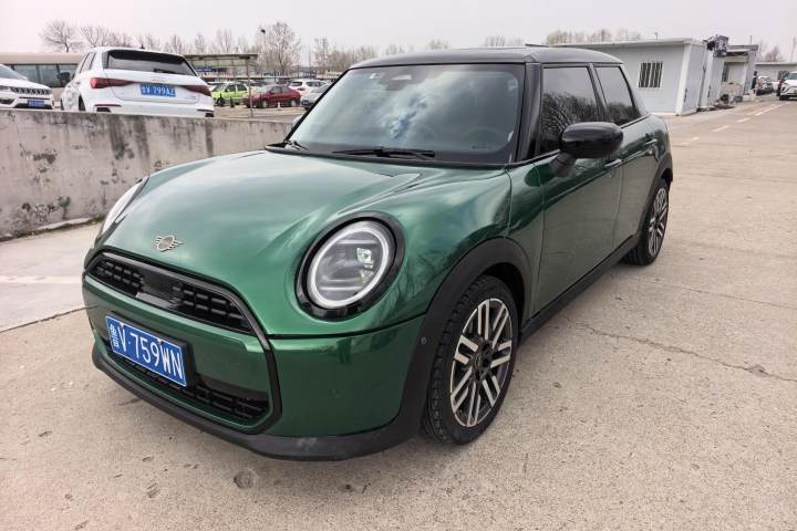 MINI  1.5T COOPER 经典派 五门版