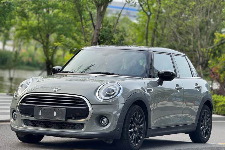 MINI  1.5T COOPER 经典派 五门版