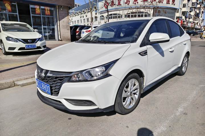 纳智捷 锐3 1.6L CVT智享型