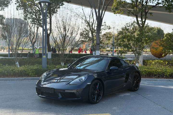 保时捷 718 Cayman 2.0T