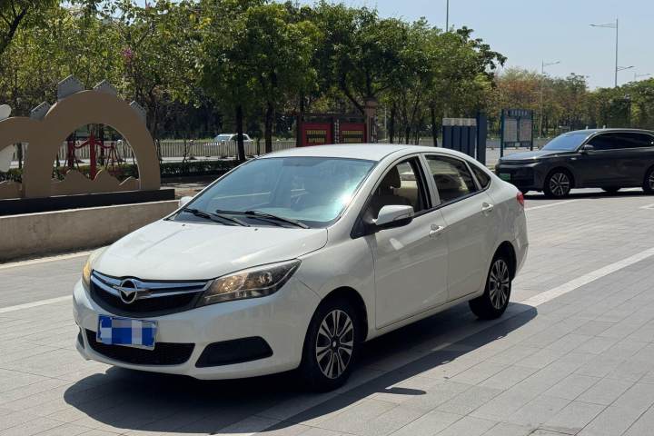 海马 M3 1.5L 手动标准型