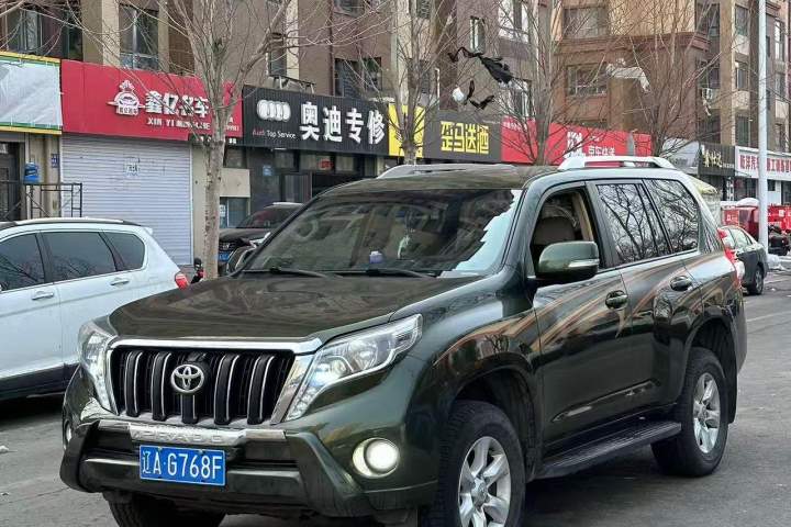 丰田 普拉多(进口) 2.7L 自动豪华版