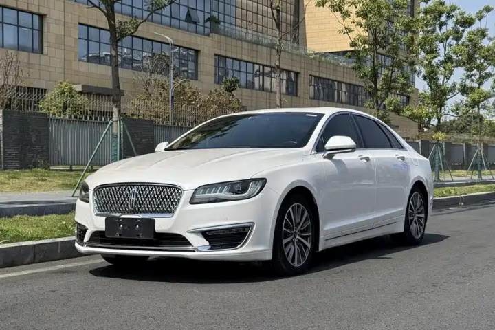 林肯 MKZ 2.0T 尊雅版