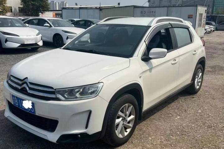 雪铁龙 C3-XR 1.6L 自动时尚型