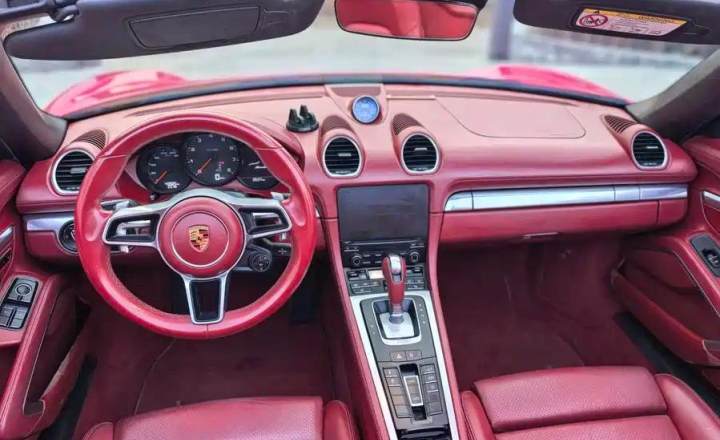 保时捷 718 2022款 Boxster 2.0T