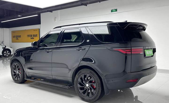 路虎 发现 2023款 300PS S