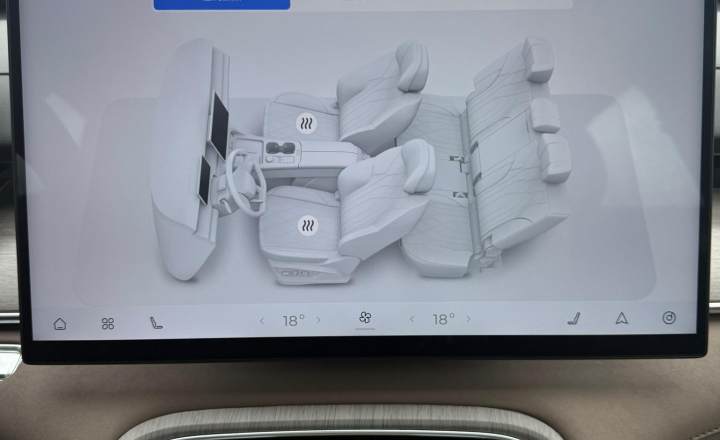 奇瑞 瑞虎8 PLUS 2025款 290TGDI DCT尊贵型