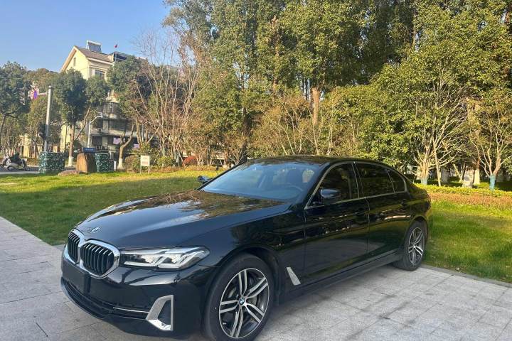 宝马 5系 2022款 改款二 530Li 领先型 豪华套装