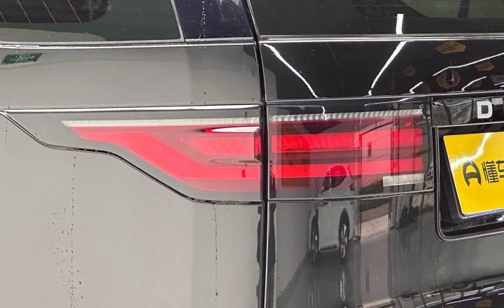 路虎 发现 2023款 300PS S
